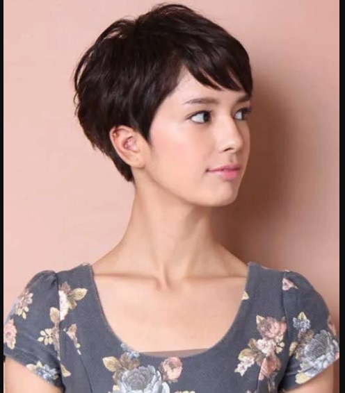3. Pretty pixie cuts