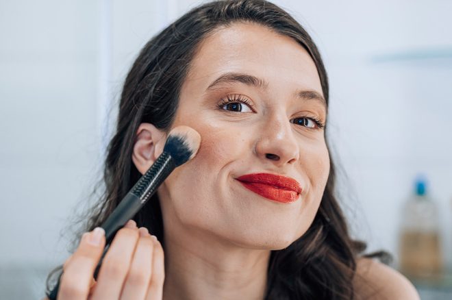 10 Makeup Mistakes That Can Make Your Look Feel Dated