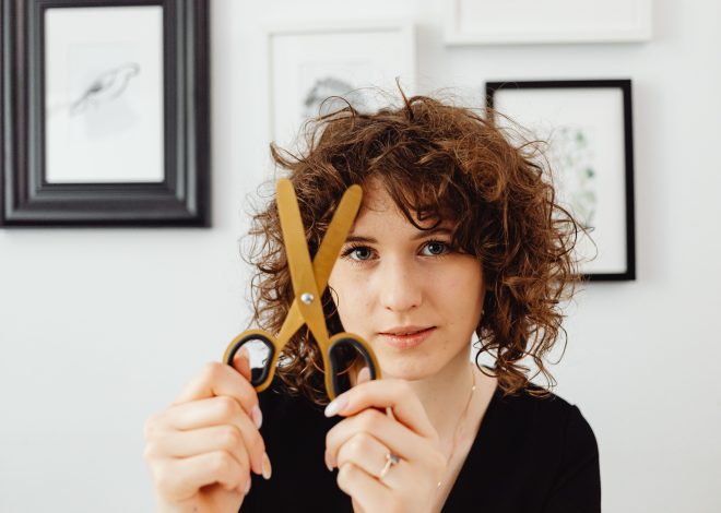 How to Cut Bangs at Home: 10 Methods and Safety Tips