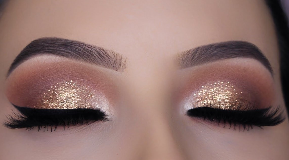 The mirror effect Makeup