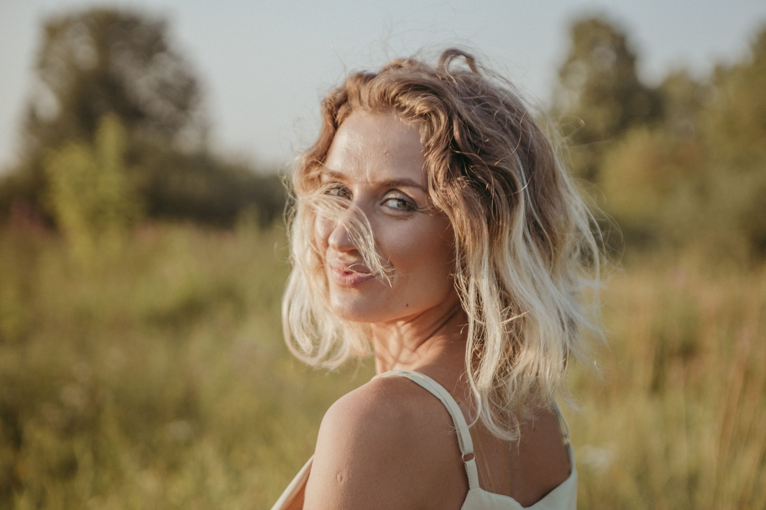 15 Medium Layered Hairstyles That Look Effortlessly Chic