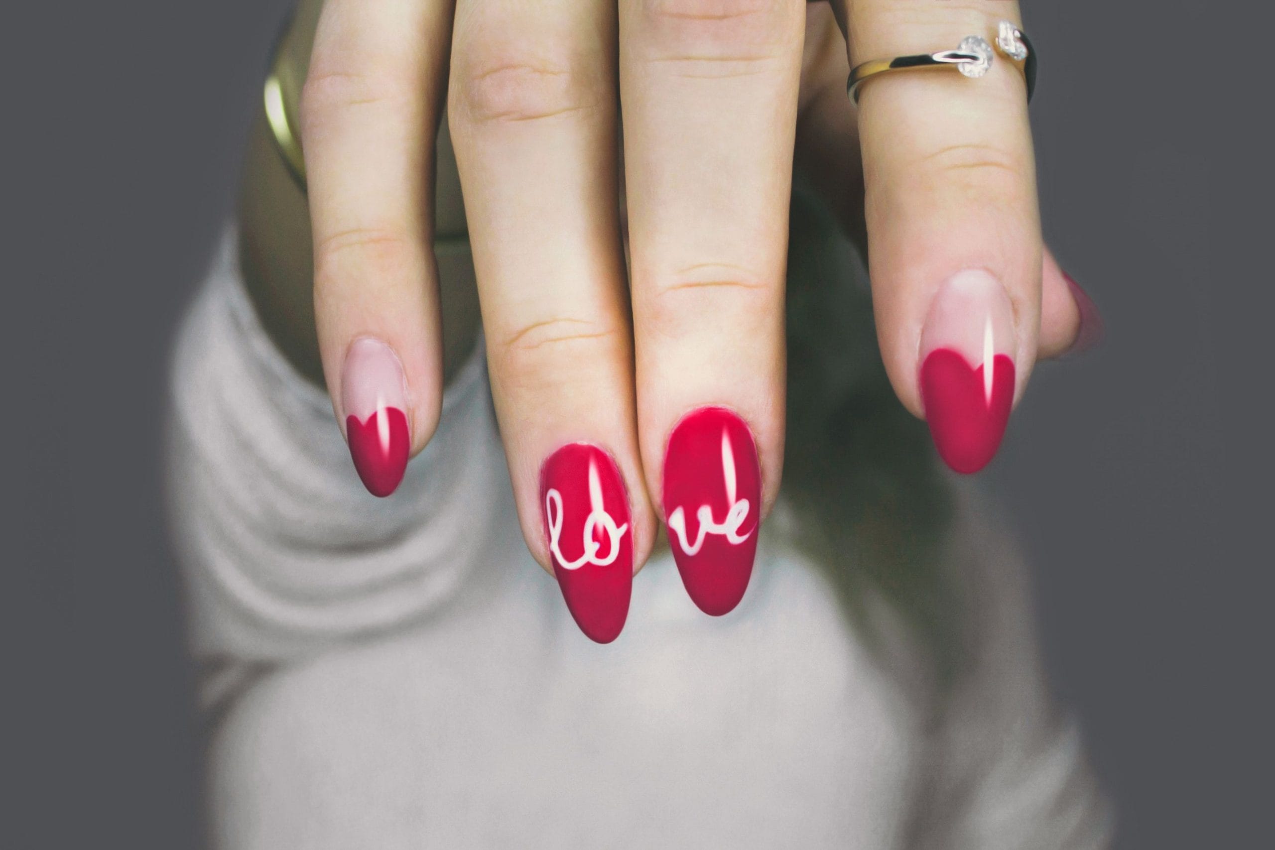 21 Classy Nail Designs for an Elegant Manicure