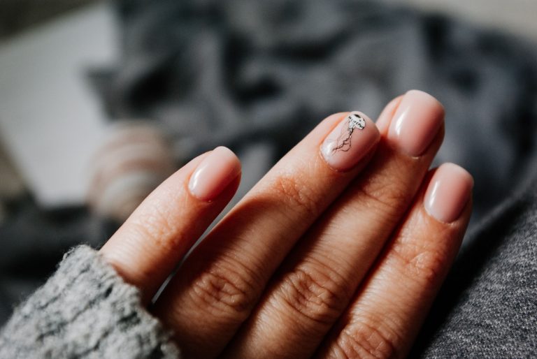 21 Halloween Nail Art Ideas for Your October Manicure