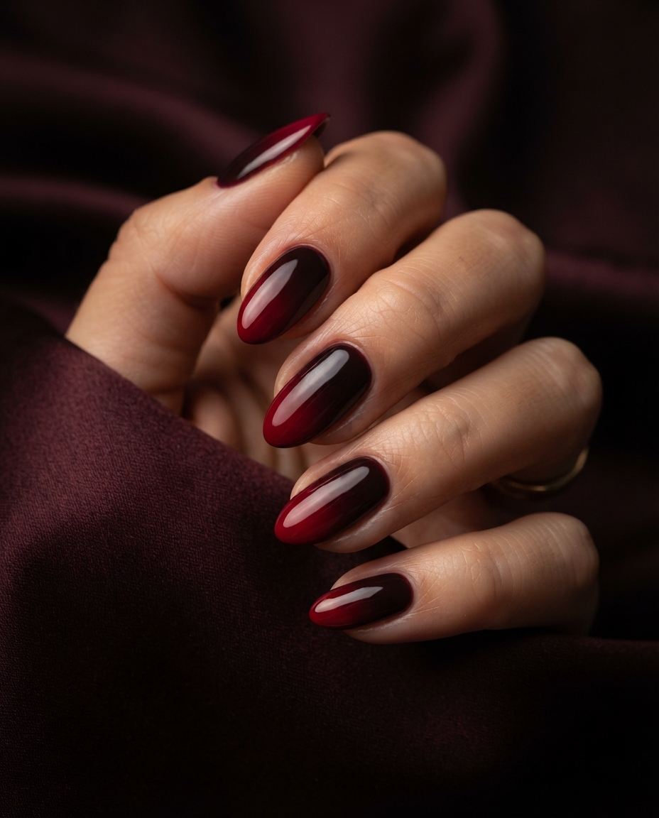 Vampire Red Gradient Nails